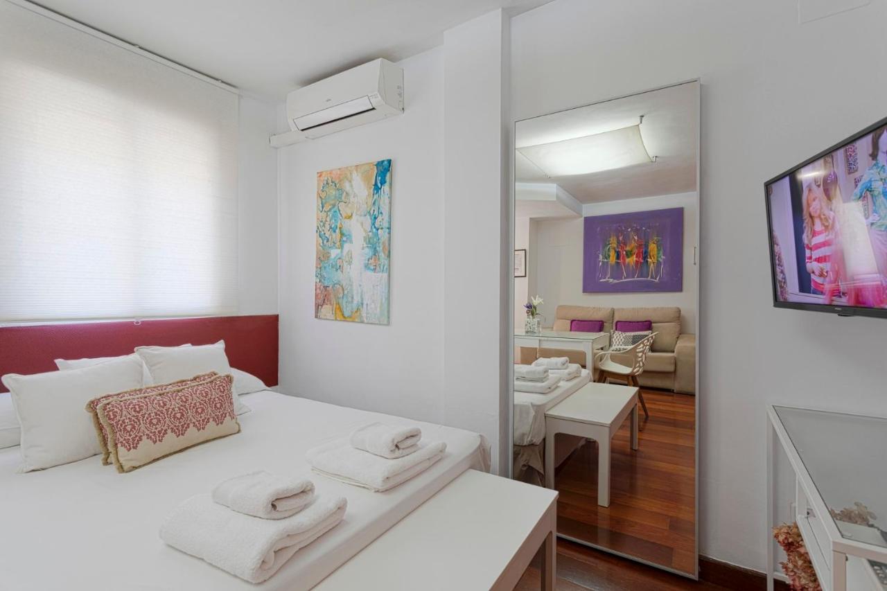 Malagueta Beach Malaga Ngoại thất bức ảnh